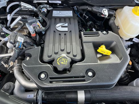 New 2026 RAM 5500 Tradesman image 29