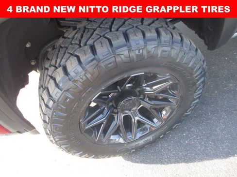 Used 2024 GMC Sierra 2500 Denali w/ Denali Reserve Package AWD/4WD image 2