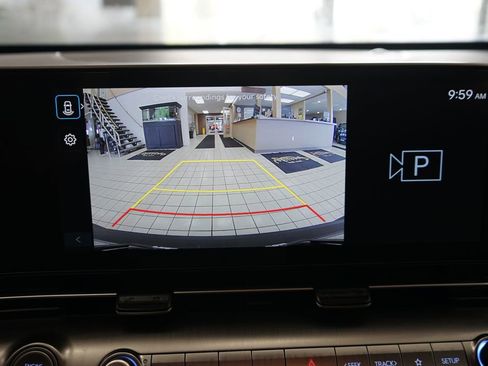 Used 2024 Hyundai Kona SEL image 7