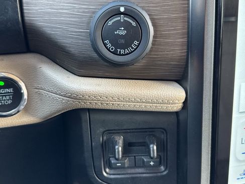 Used 2023 Ford Expedition Max Limited RWD image 19