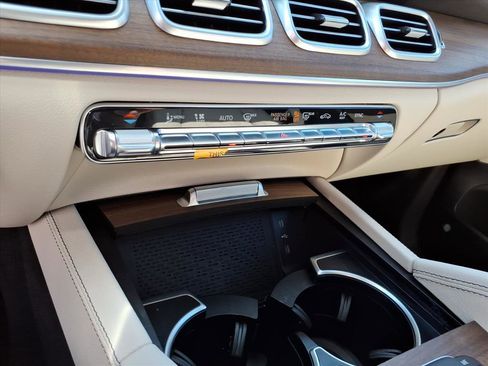 New 2026 Mercedes-Benz GLE 350 4MATIC image 17