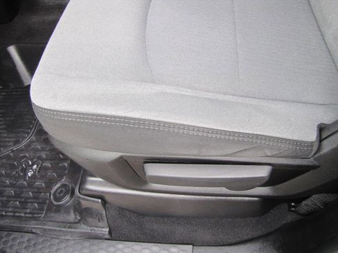 Used 2024 RAM 4500 SLT w/ Quick Order Package 2YG SLT image 22