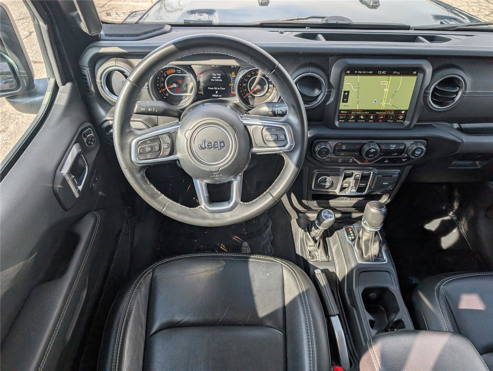 Used 2022 Jeep Gladiator Overland w/ Popular Equipment Package AWD/4WD image 16