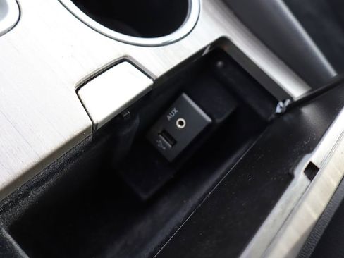 Used 2017 Nissan Murano SV w/ Premium Plus Package image 25