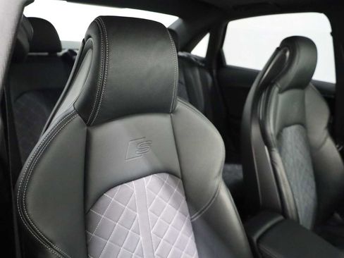 Used 2023 Audi S4 Premium Plus w/ Premium Plus Package image 21