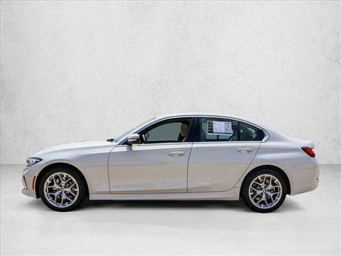 Used 2026 BMW 330i xDrive Sedan AWD/4WD image 8