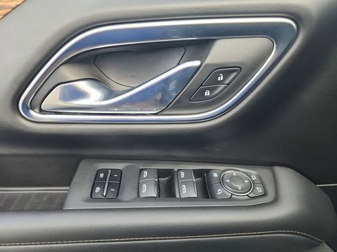 Certified 2023 Chevrolet Suburban High Country image 23