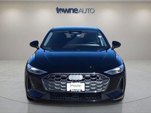 Used 2025 Audi A5 2.0T Premium image 4