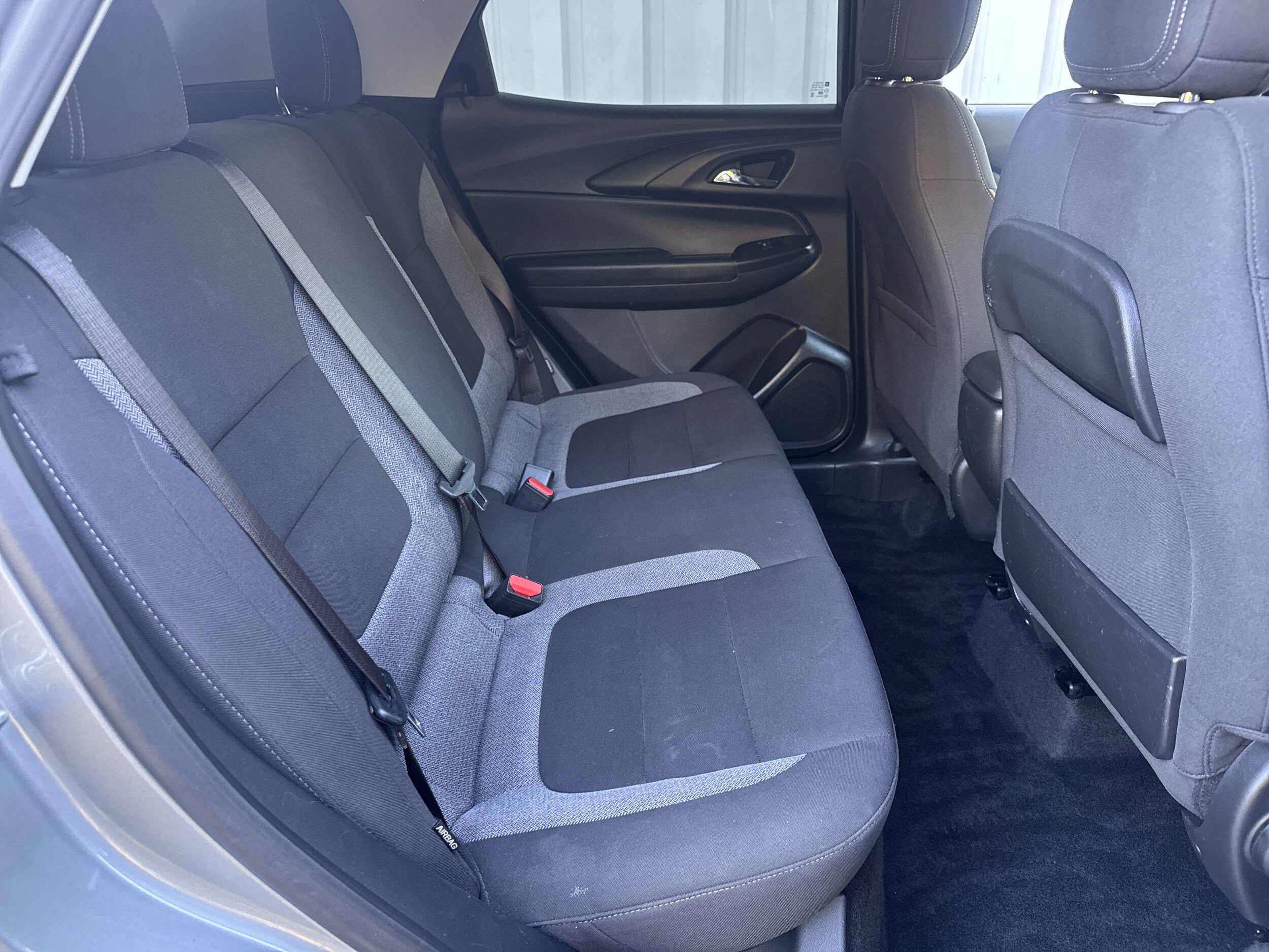 Used 2024 Chevrolet TrailBlazer LS FWD image 12