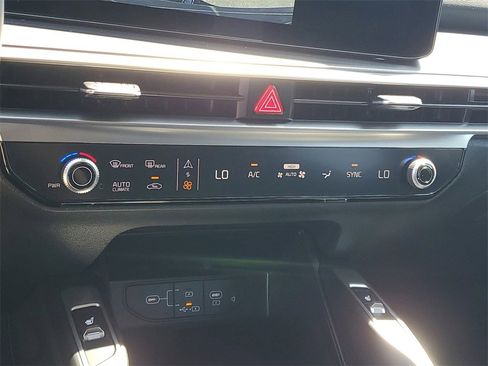 New 2026 Kia Sorento S image 17