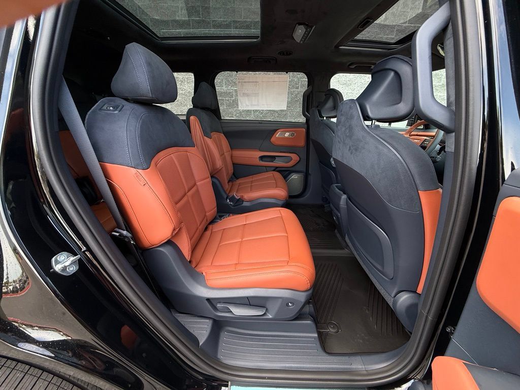 New 2027 Kia Telluride SX Prestige w/ Towing Package AWD/4WD image 33