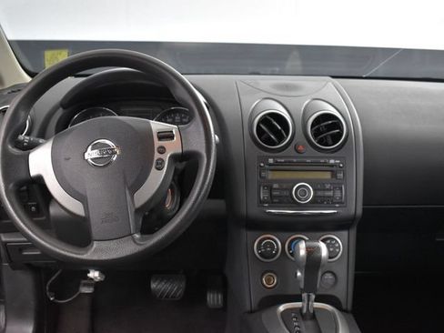 Used 2013 Nissan Rogue S FWD image 8