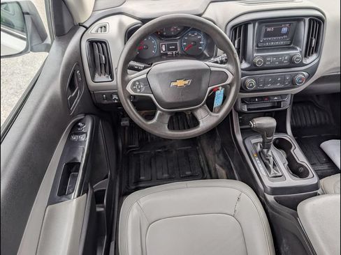Used 2017 Chevrolet Colorado W/T w/ WT Convenience Package AWD/4WD image 11