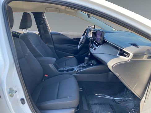 Certified 2026 Toyota Corolla LE FWD image 15