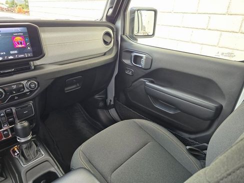 Used 2024 Jeep Wrangler Willys 4xe image 31