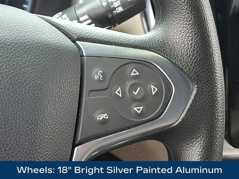 Used 2023 Chevrolet Traverse LS AWD/4WD image 8