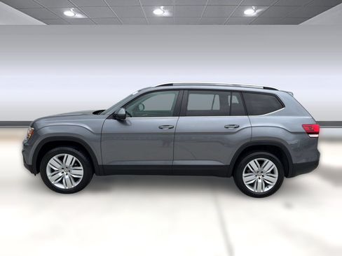Used 2019 Volkswagen Atlas SE FWD image 2