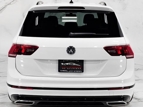 Used 2020 Volkswagen Tiguan SE R-Line image 7