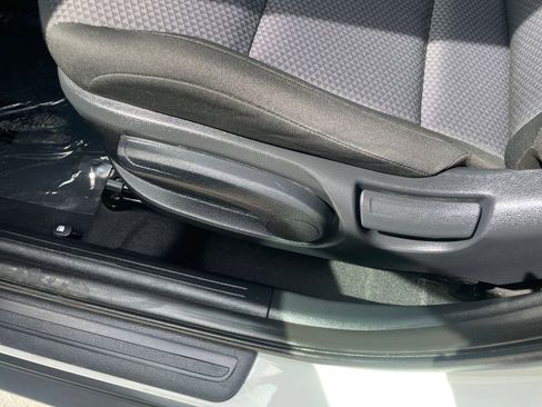 Used 2025 Kia Soul LX w/ LX Technology Package image 22