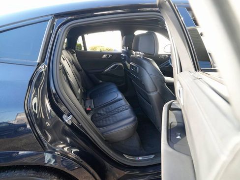 Used 2023 BMW X6 xDrive40i w/ Executive Package image 40