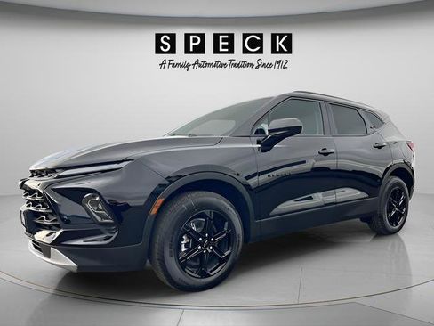 New 2026 Chevrolet Blazer LT w/ Convenience Package AWD/4WD image 1