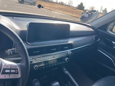 Used 2022 Kia Telluride SX w/ SX Prestige Package image 16