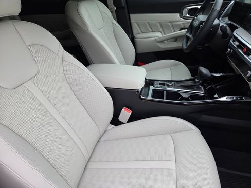 New 2026 Kia Sorento SX AWD/4WD image 11