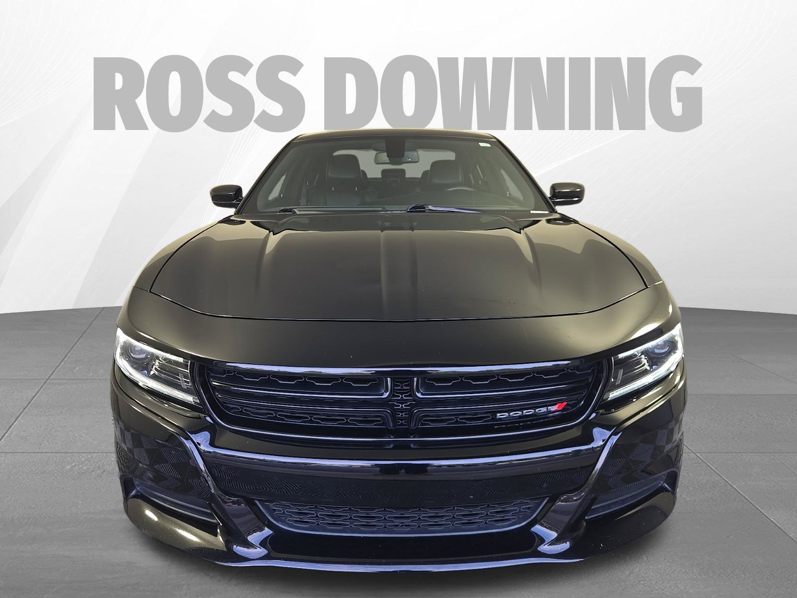 Used 2023 Dodge Charger SXT w/ Plus Group RWD image 2