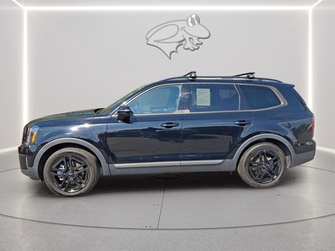 Used 2023 Kia Telluride SX X-Line AWD/4WD image 2