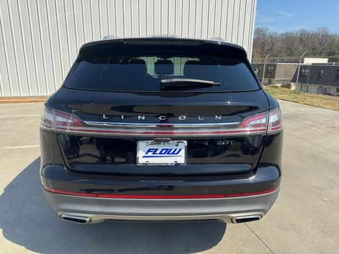 Used 2020 Lincoln Nautilus FWD image 17