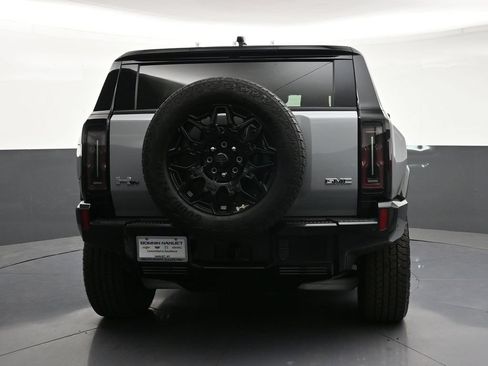 Certified 2026 GMC Hummer EV SUV AWD/4WD image 4