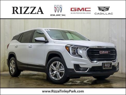 Used 2024 GMC Terrain SLE AWD/4WD image 1