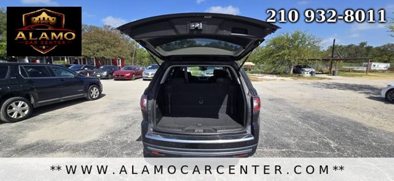 Used 2015 GMC Acadia SLE FWD image 25