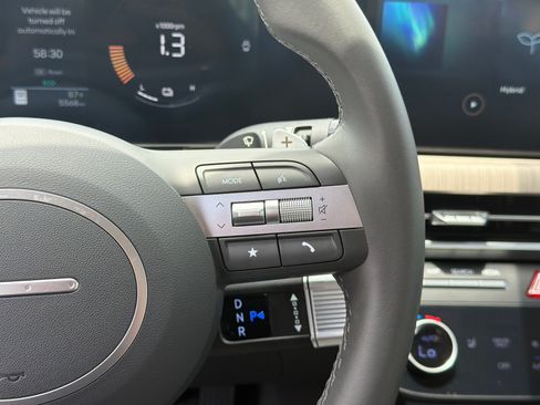 Used 2025 Hyundai Sonata SEL FWD image 26