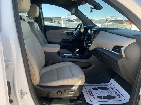Certified 2023 Chevrolet Traverse LT FWD image 26