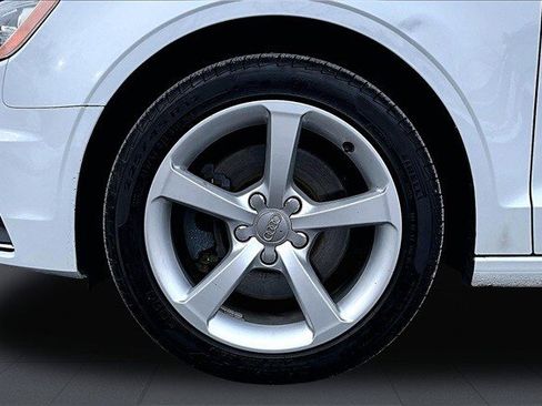 Used 2016 Audi A3 2.0T Premium image 37