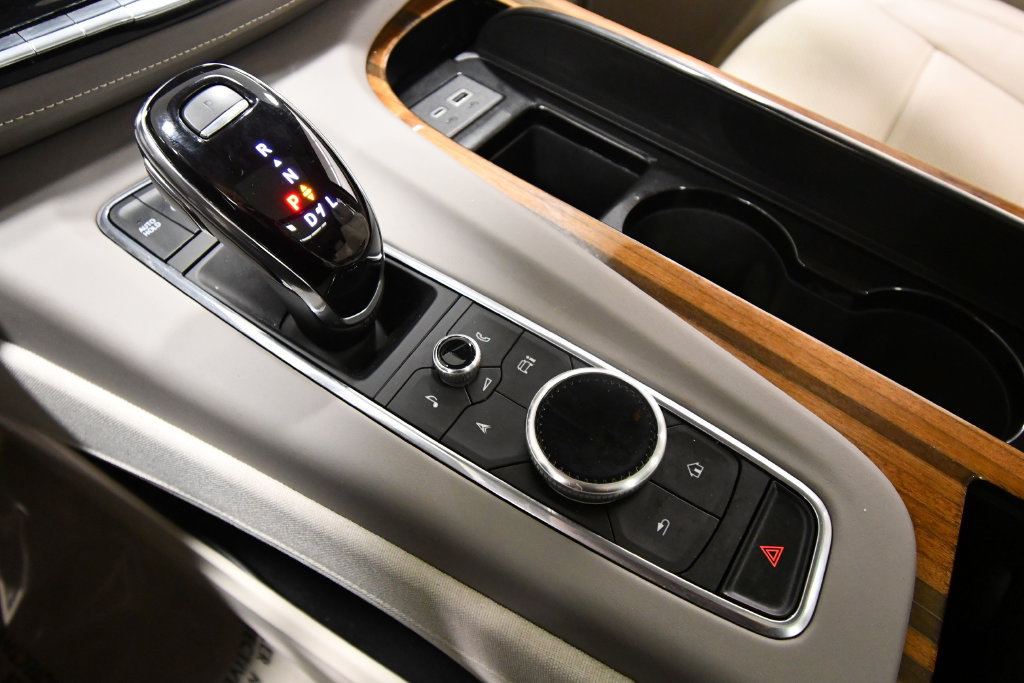 Used 2024 Cadillac Escalade ESV Sport Platinum AWD/4WD image 32