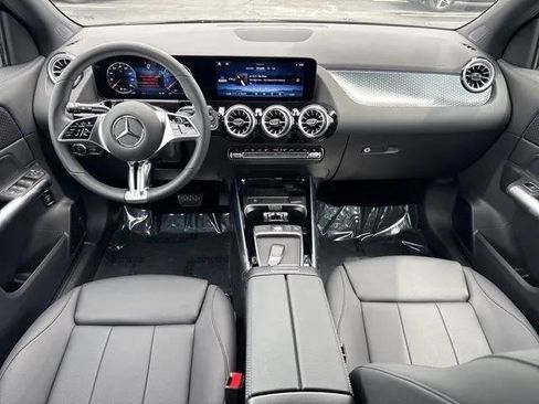 Certified 2025 Mercedes-Benz GLA 250 GLA 250 image 7