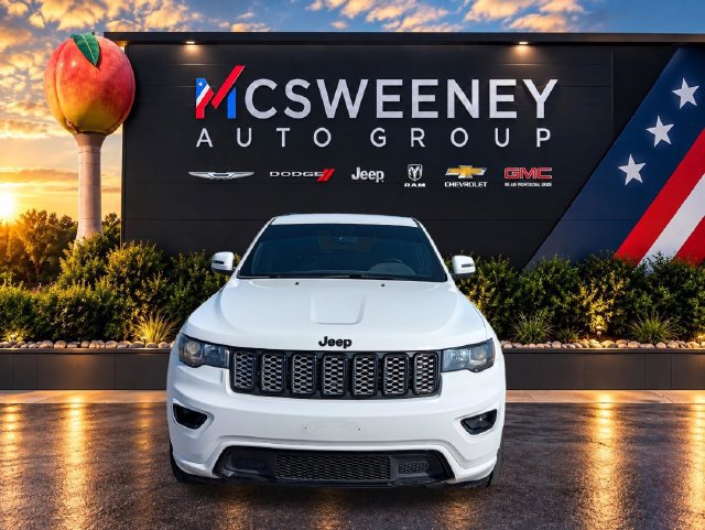 Used 2020 Jeep Grand Cherokee Altitude AWD/4WD image 8