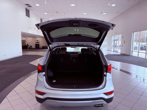 Used 2017 Hyundai Santa Fe Sport image 13