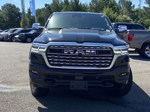 Used 2025 RAM 1500 Limited AWD/4WD image 7