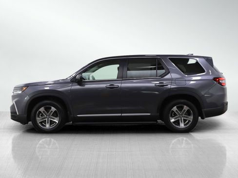 Used 2025 Honda Pilot EX-L image 2