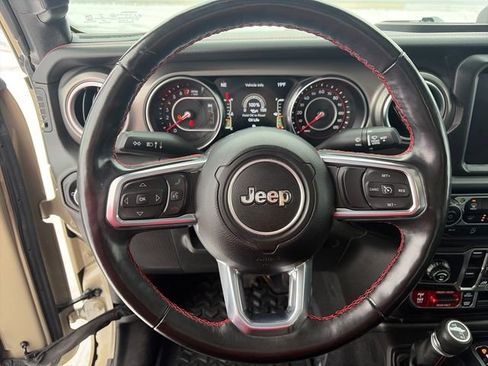 Used 2022 Jeep Gladiator Rubicon w/ Cold Weather Group image 25