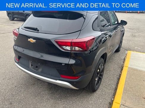 Certified 2022 Chevrolet TrailBlazer LT w/ Convenience Package FWD image 9