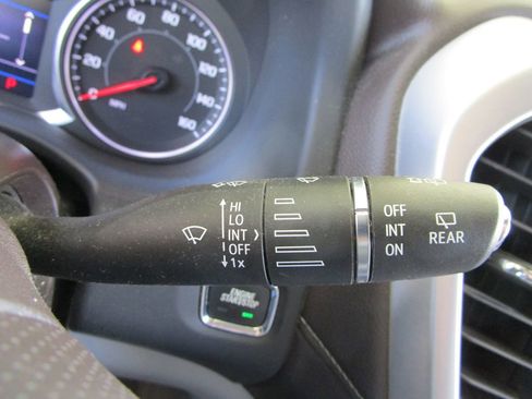 Used 2021 GMC Acadia SLE w/ Driver Convenience Package image 36