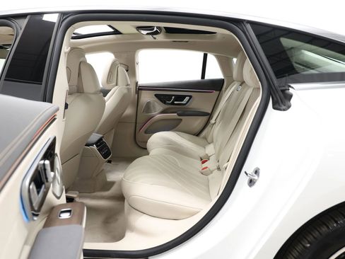 Used 2023 Mercedes-Benz EQS 580 EQS 580 4MATIC Sedan 4D image 51