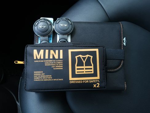 Used 2016 MINI Cooper Countryman FWD image 21