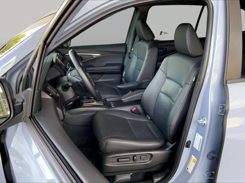 Used 2023 Honda Passport EX-L image 8