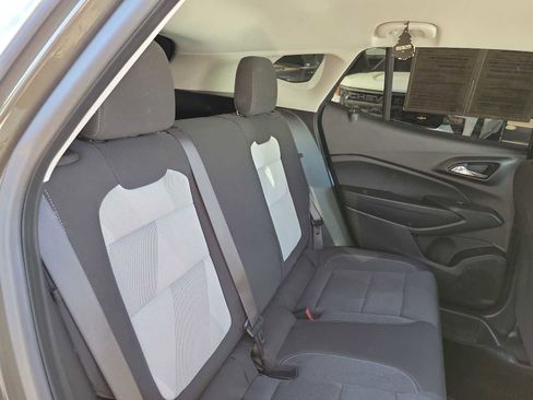 Used 2024 Chevrolet Trax LS w/ LS Convenience Package image 13