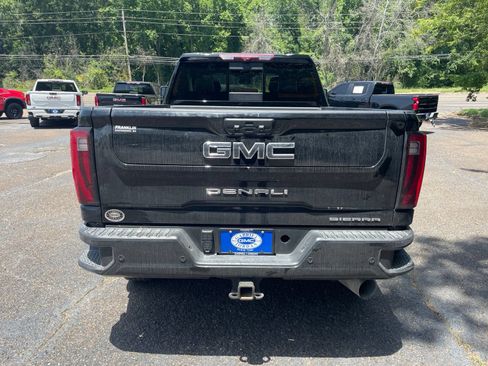 Used 2024 GMC Sierra 2500 Denali Ultimate w/ Max Trailering Package AWD/4WD image 5